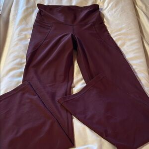 Old Navy burgundy boot cut leggings